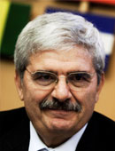 Stefano De Caro