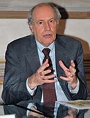 Claudio Strinati
